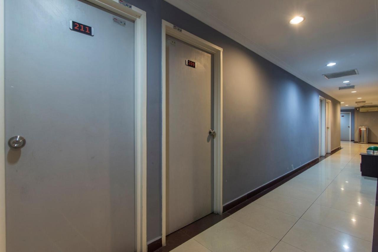 Oyo 761 City Hotel Kuala Lumpur Luaran gambar